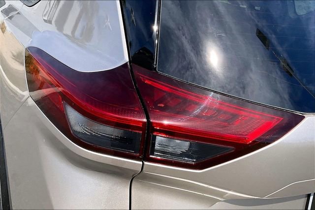 New 2026 Nissan Rogue Platinum image 11
