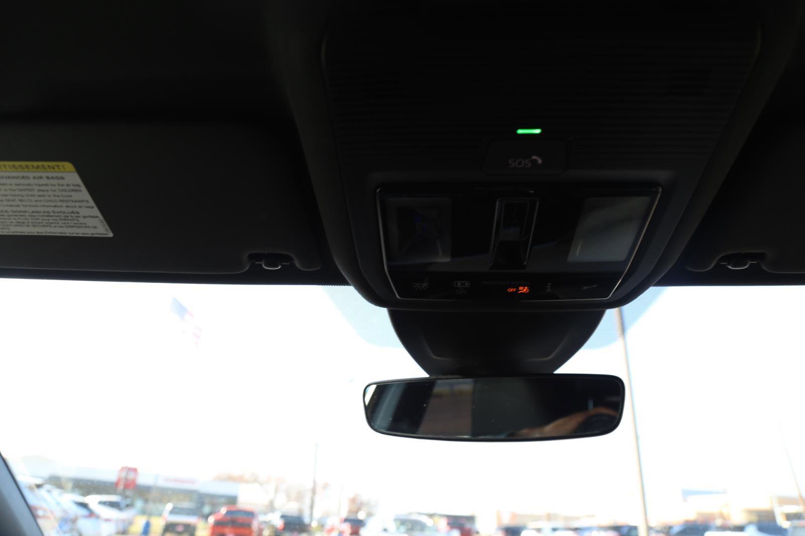 Used 2024 Volkswagen Golf R image 14