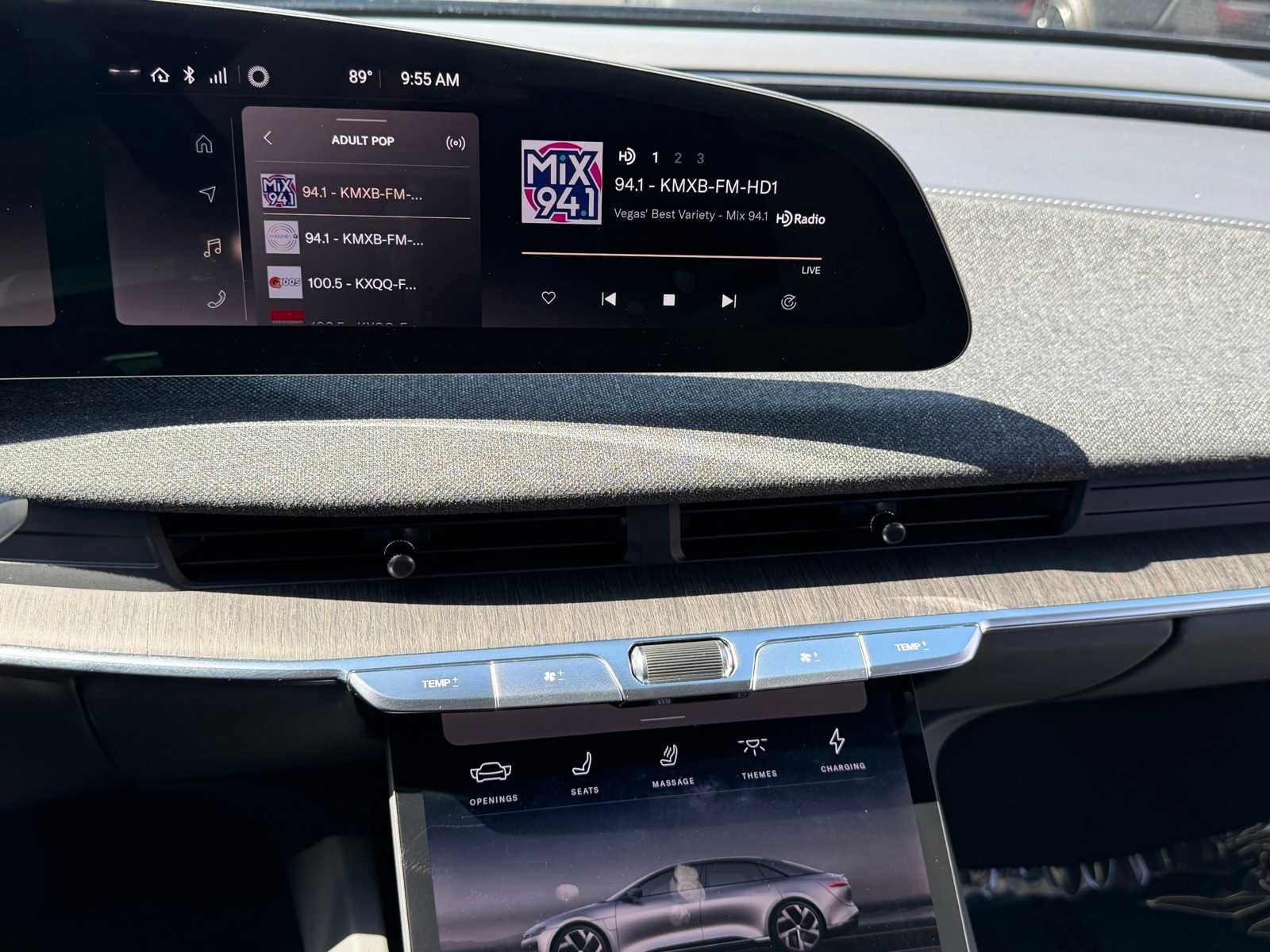 Used 2025 Lucid Air Touring AWD/4WD image 21