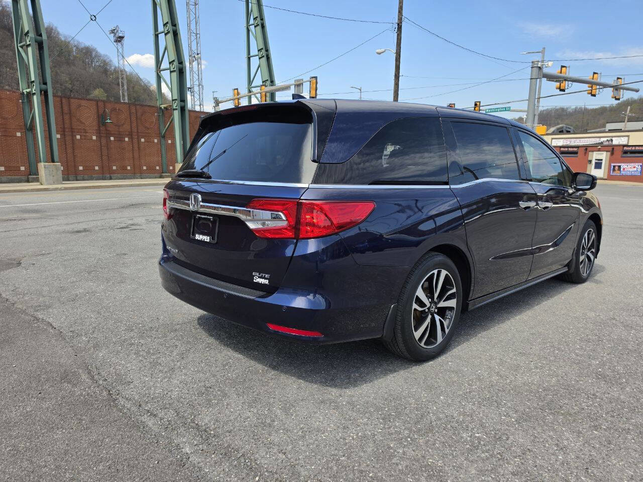 Used 2019 Honda Odyssey Elite image 8