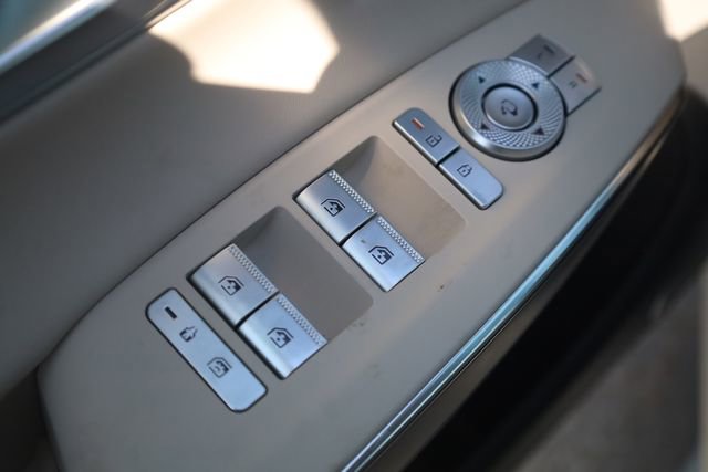 New 2026 Genesis GV70 2.5T Select image 14