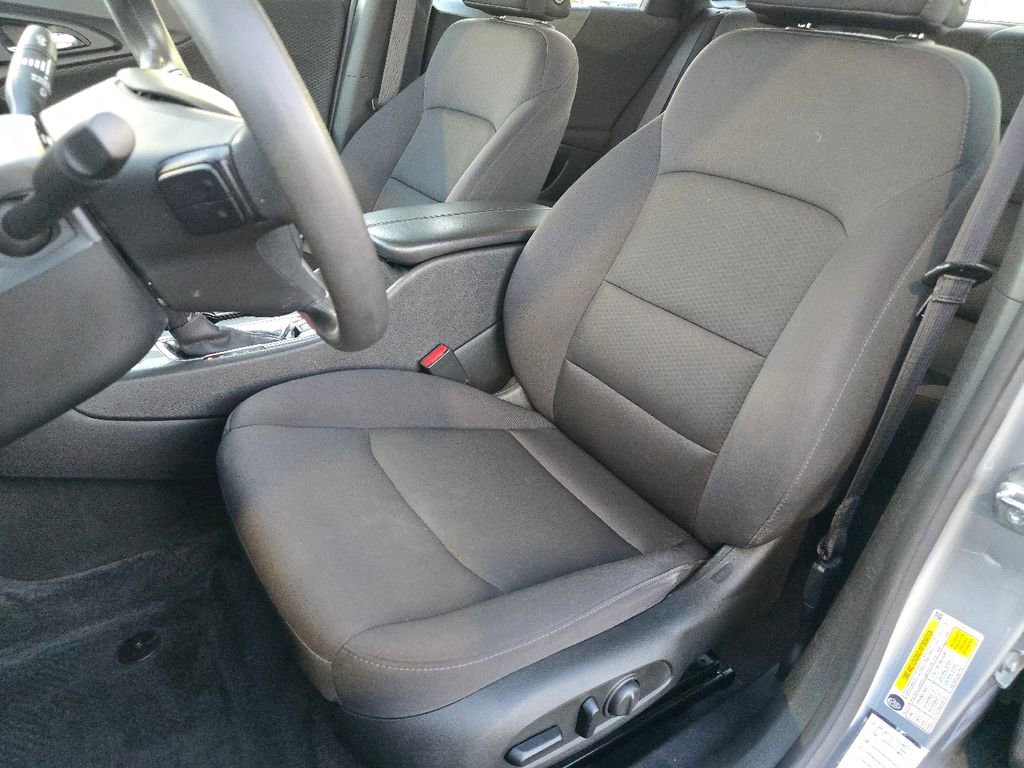 Used 2023 Chevrolet Malibu LT image 23