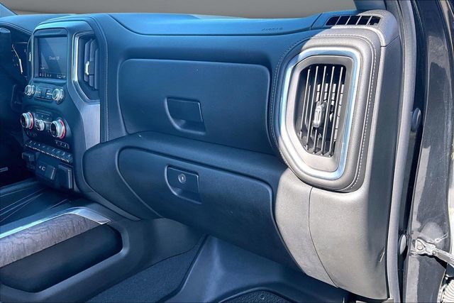 Used 2022 GMC Sierra 3500 Denali w/ Denali Black Diamond Edition image 26
