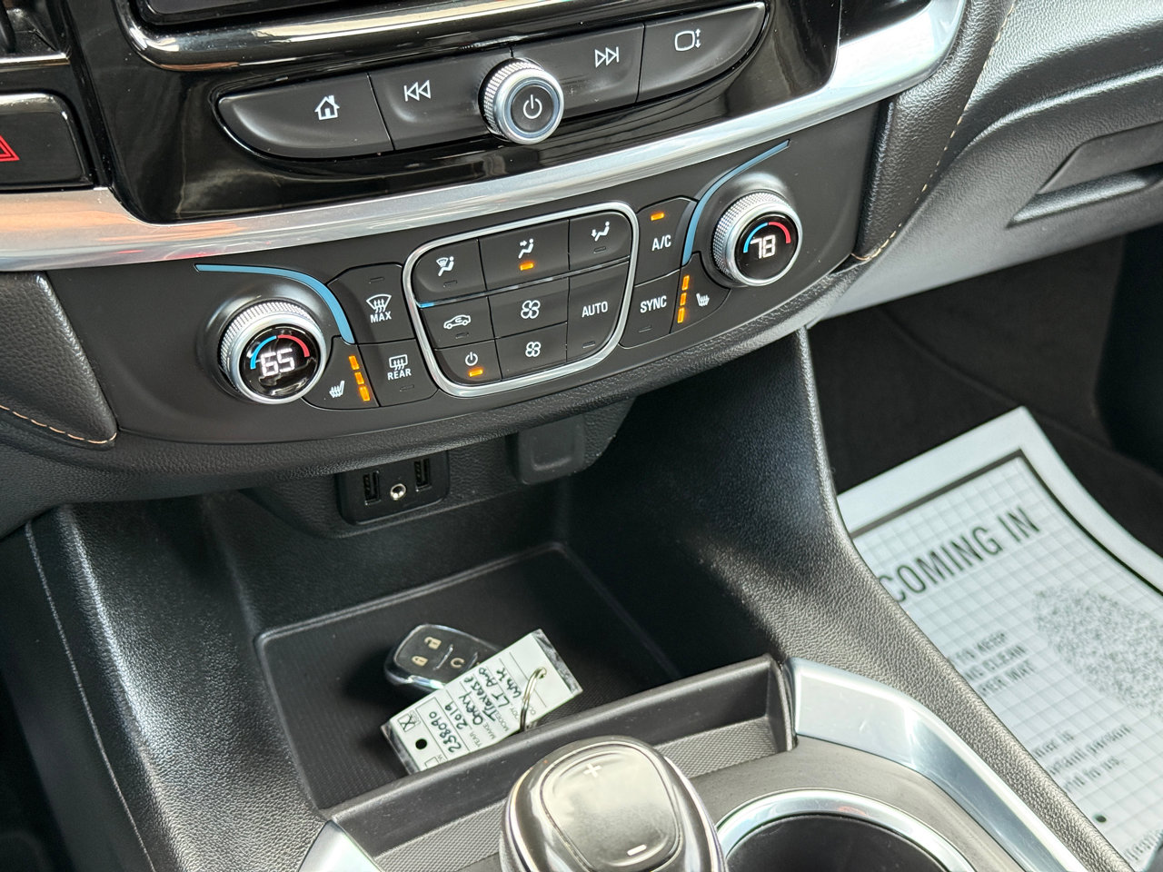 Used 2019 Chevrolet Traverse LT image 25