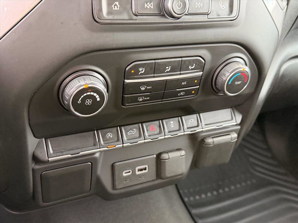 Used 2021 Chevrolet Silverado 1500 Custom image 18