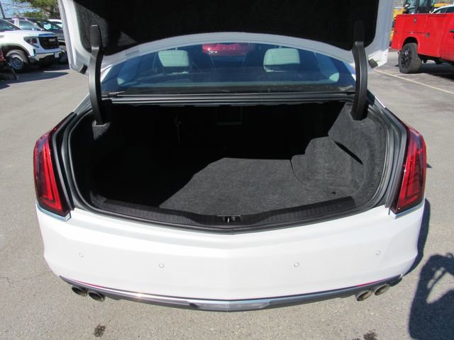 Used 2017 Cadillac CT6 Luxury image 31
