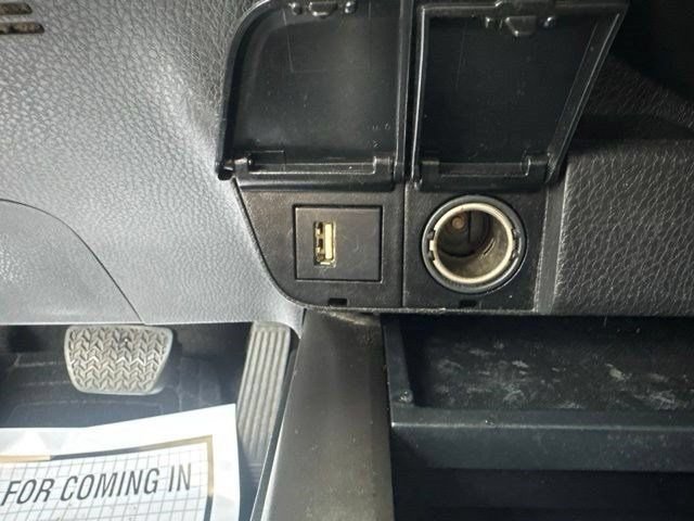 Used 2023 Toyota Camry SE FWD image 27