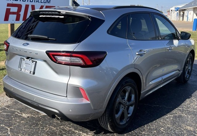 Used 2023 Ford Escape ST-Line w/ Tech Pack #1 image 8
