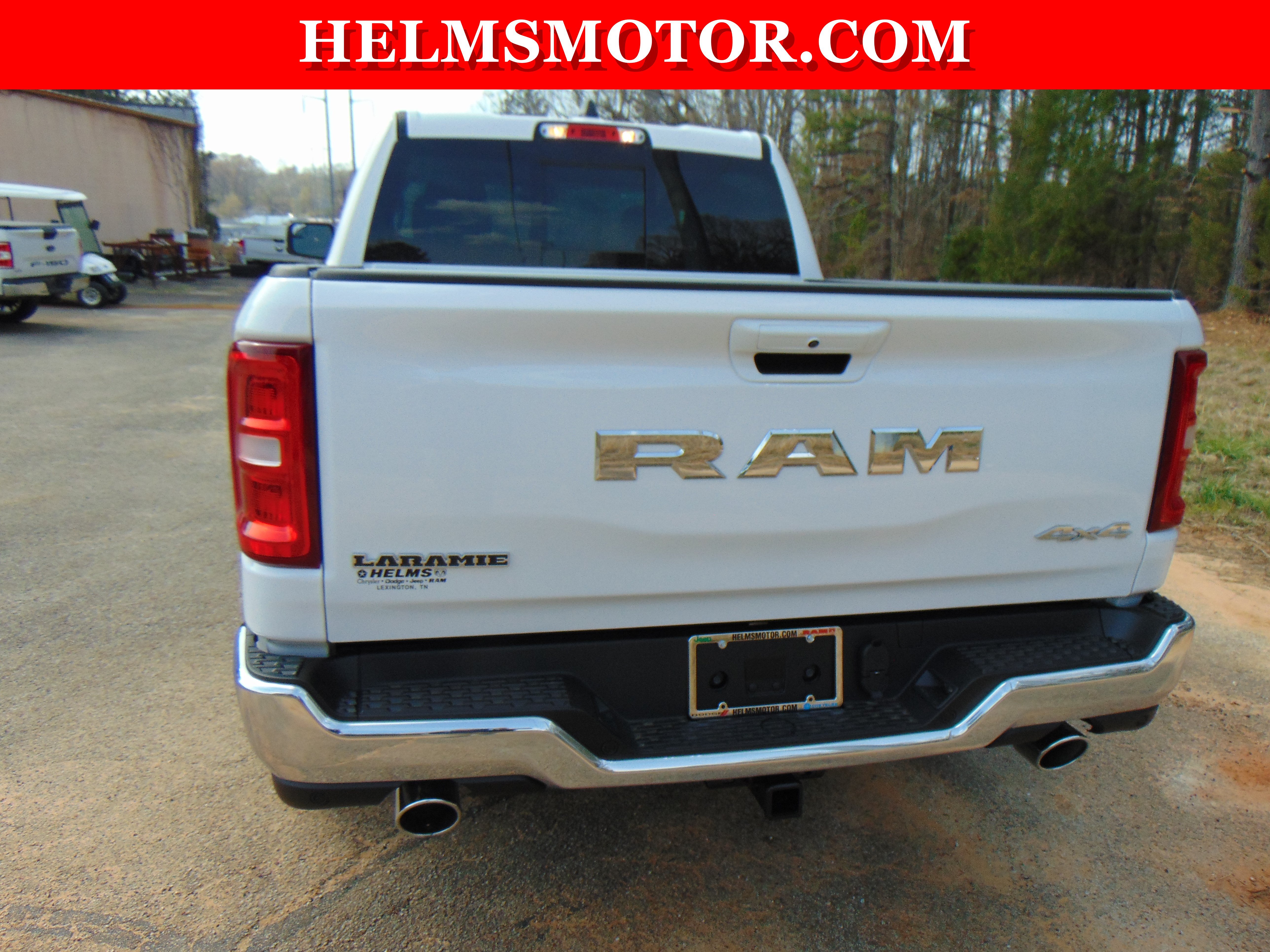New 2026 RAM 1500 Laramie AWD/4WD image 19