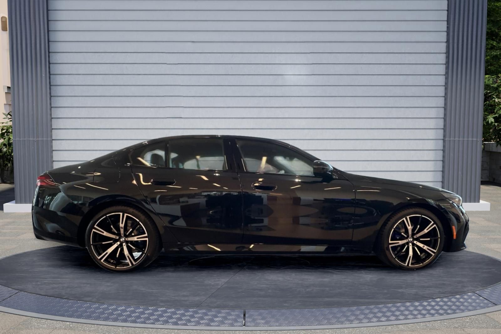 New 2026 BMW 530i xDrive image 3