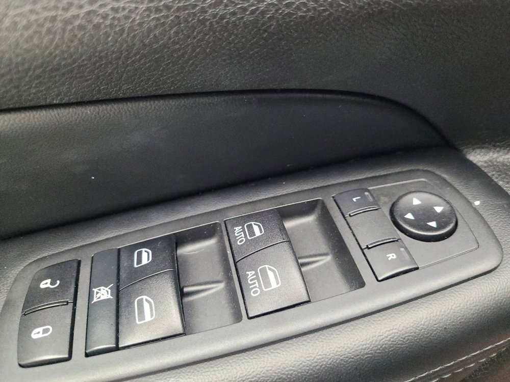 Used 2020 Jeep Grand Cherokee Limited RWD image 27