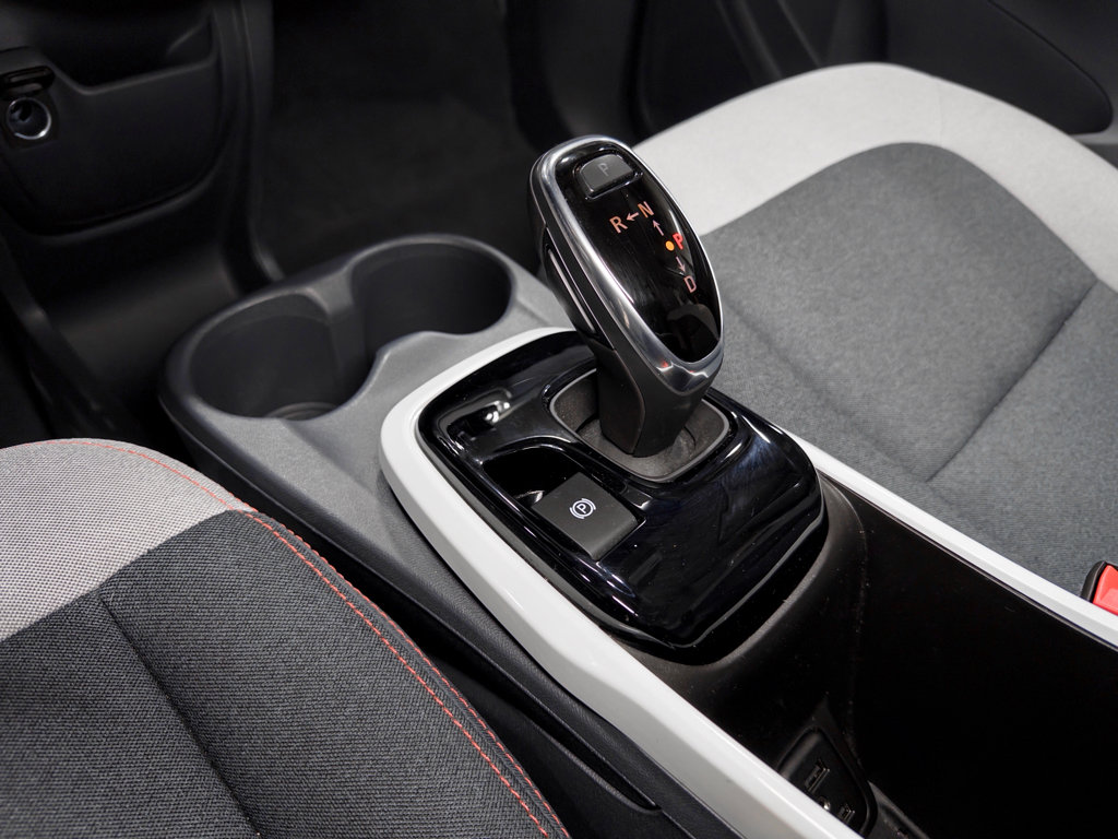 Used 2021 Chevrolet Bolt LT image 19