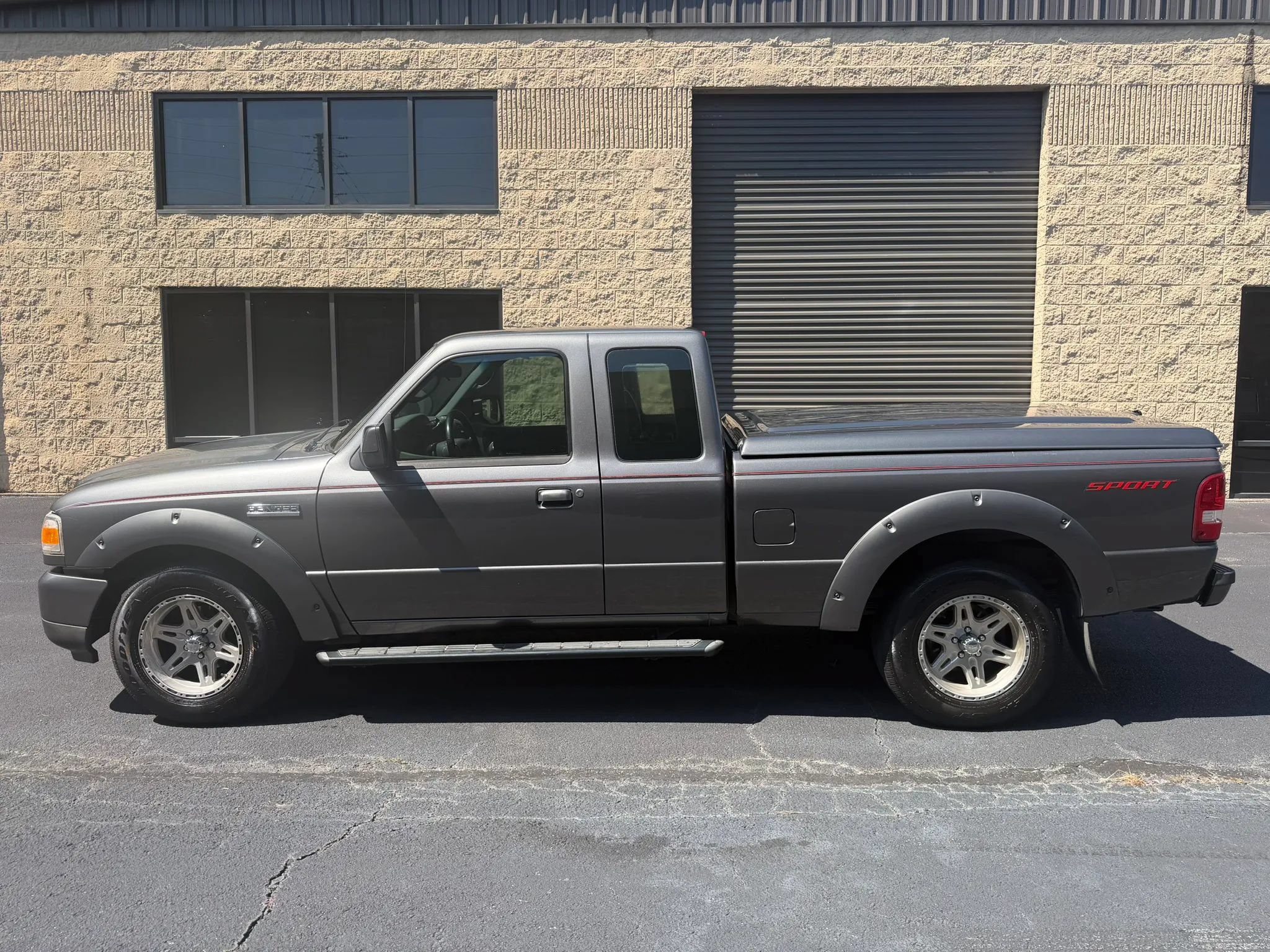Used 2011 Ford Ranger Sport RWD image 2