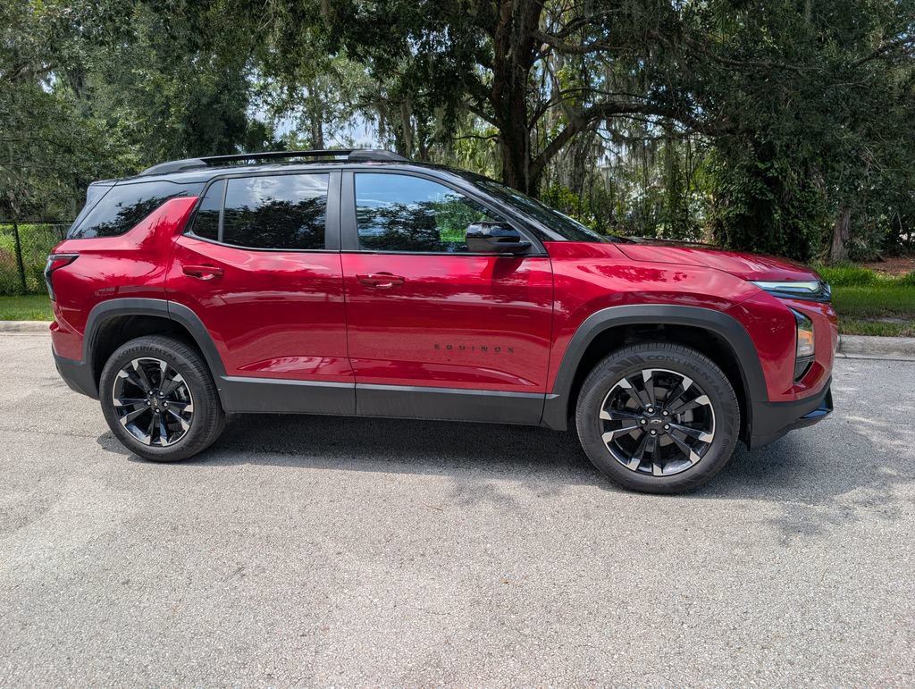 New 2027 Chevrolet Equinox RS FWD image 10