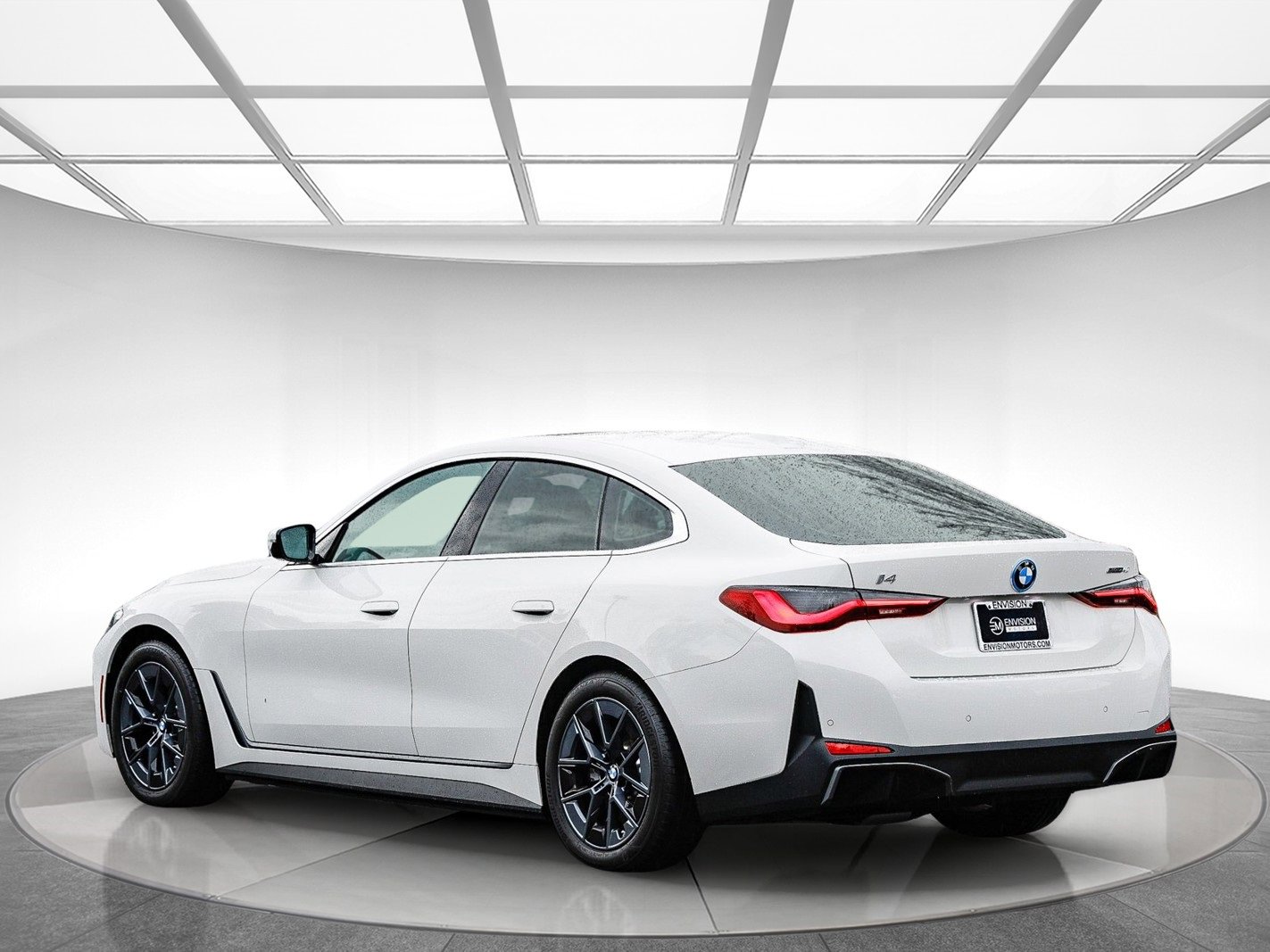 Used 2025 BMW i4 eDrive40 w/ Premium Package image 2