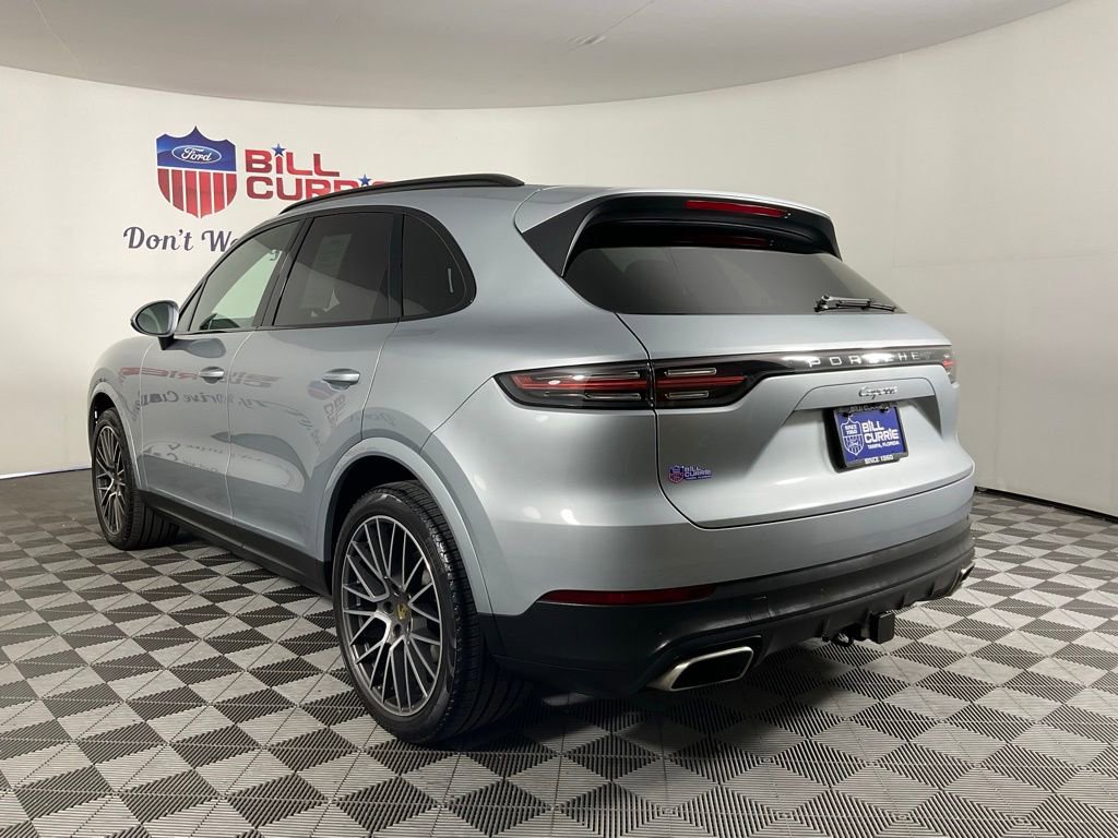 Used 2021 Porsche Cayenne AWD/4WD image 5