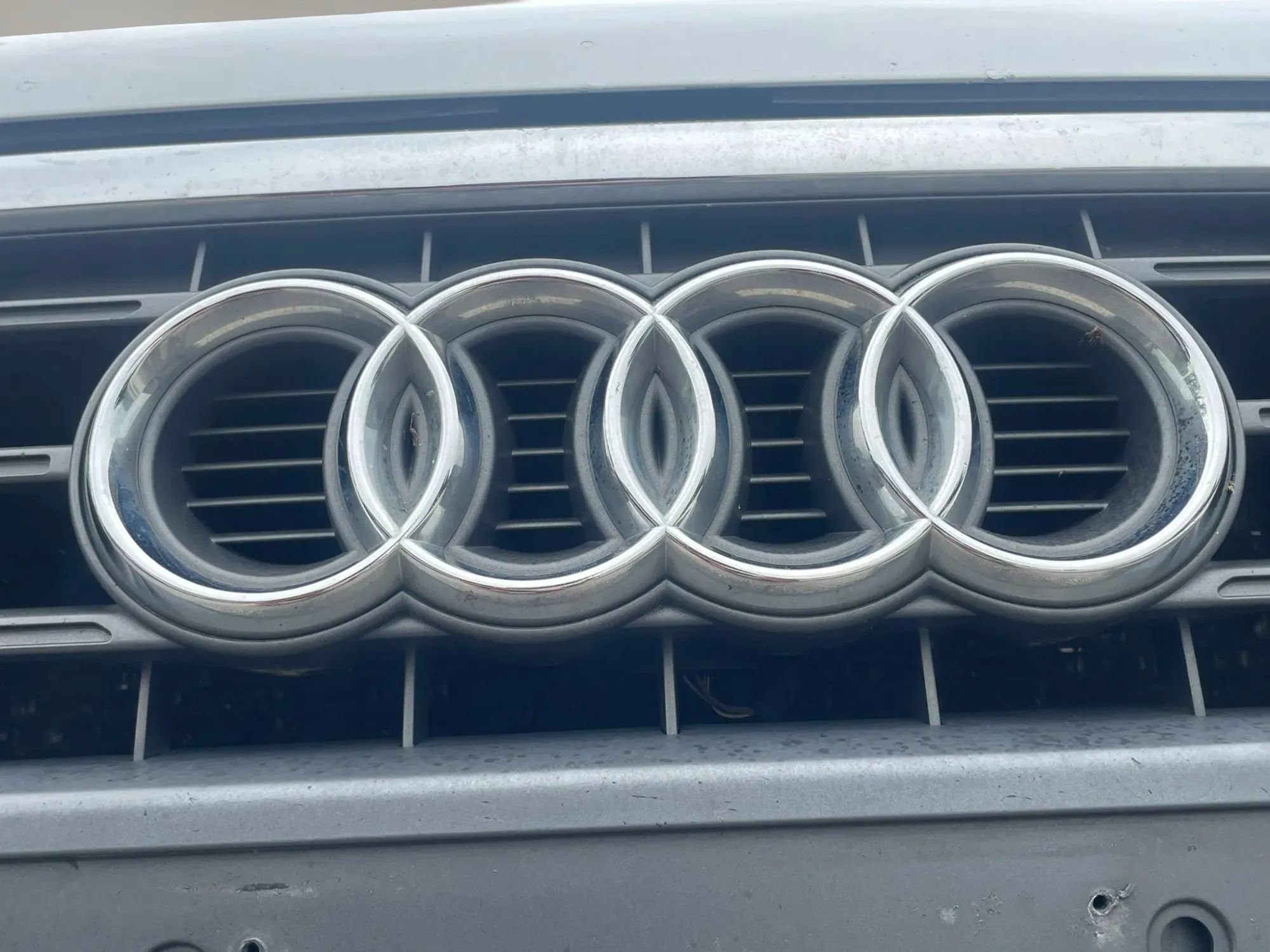 Used 2010 Audi A4 2.0T Premium AWD/4WD image 39