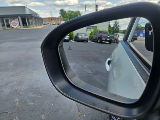 Used 2023 Nissan Rogue SV AWD/4WD image 11