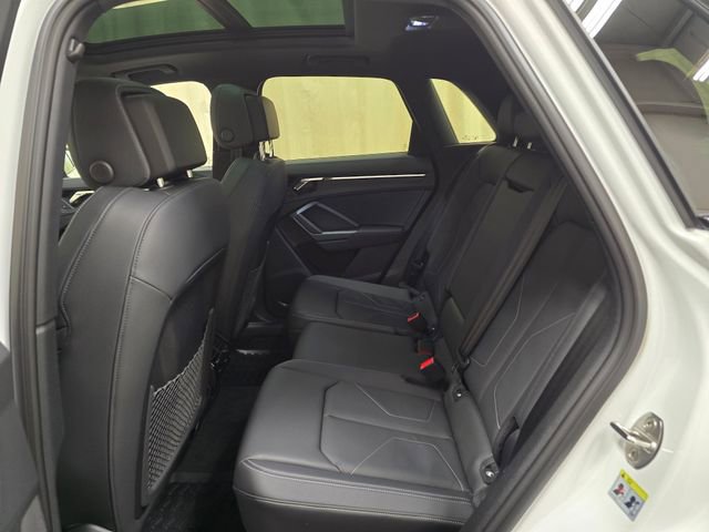 Certified 2025 Audi Q3 2.0T Premium w/ Convenience Package AWD/4WD image 28