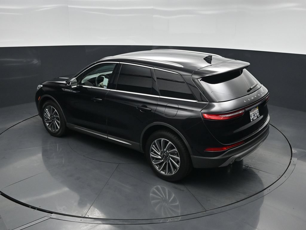 Used 2023 Lincoln Corsair Reserve w/ Equipment Group 201A FWD image 38