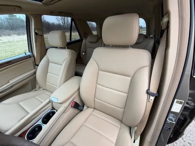 Used 2010 Mercedes-Benz ML 350 4MATIC image 23