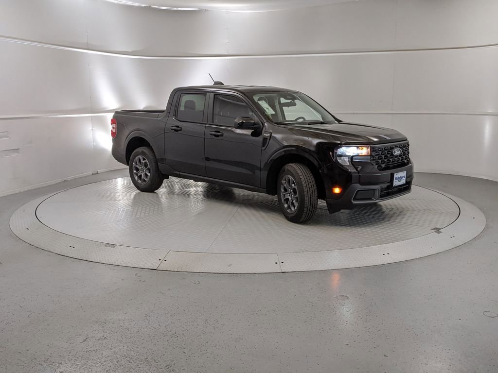 New 2025 Ford Maverick XLT w/ XLT Luxury Package AWD/4WD image 1