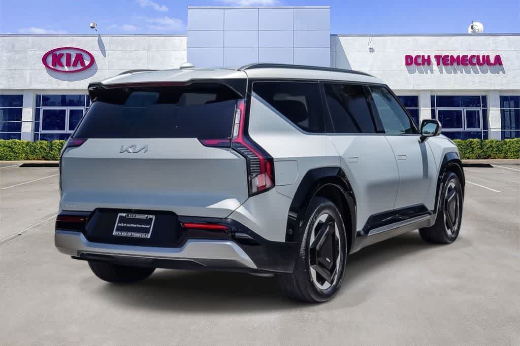 Certified 2024 Kia EV9 Land AWD/4WD image 4