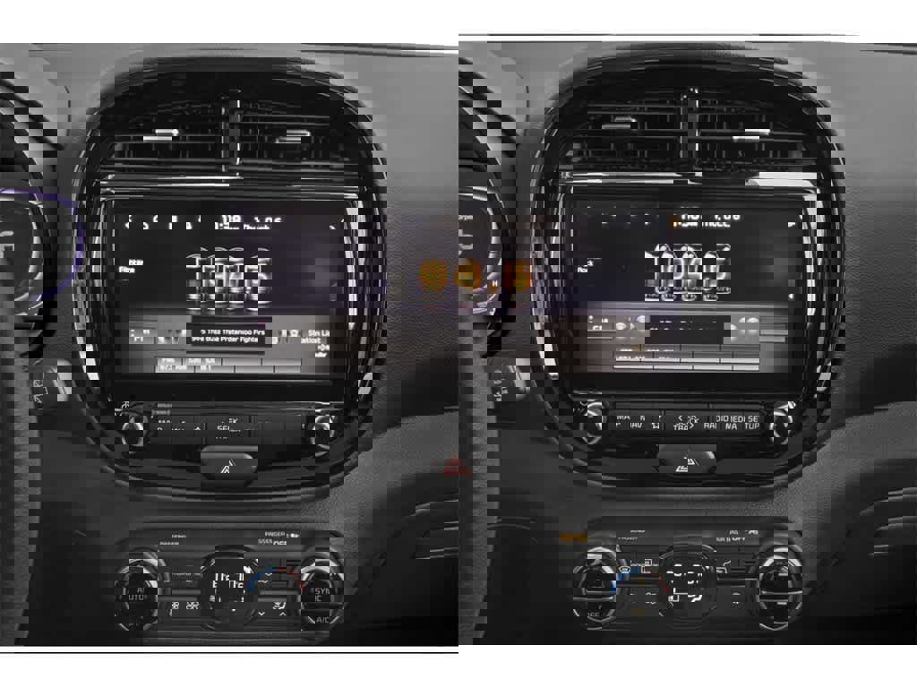 Certified 2025 Kia Soul S image 10