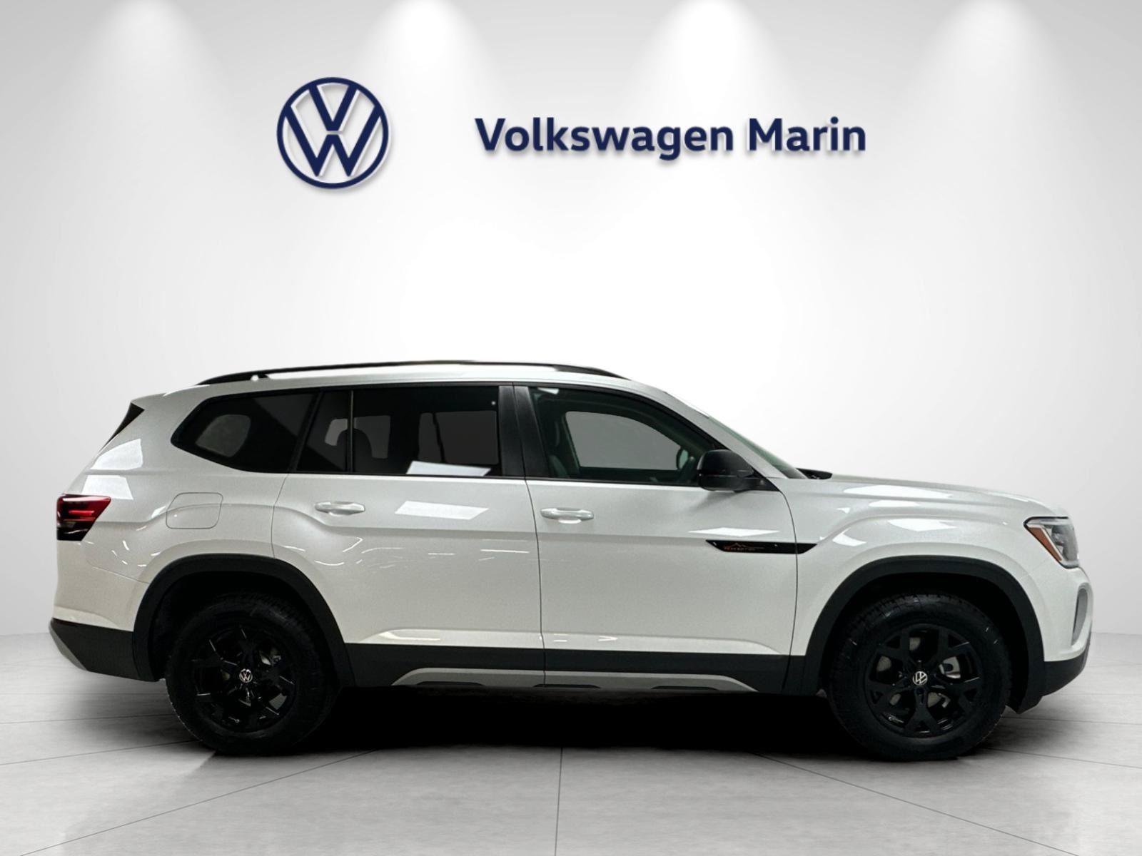 New 2026 Volkswagen Atlas Peak Edition AWD/4WD image 6