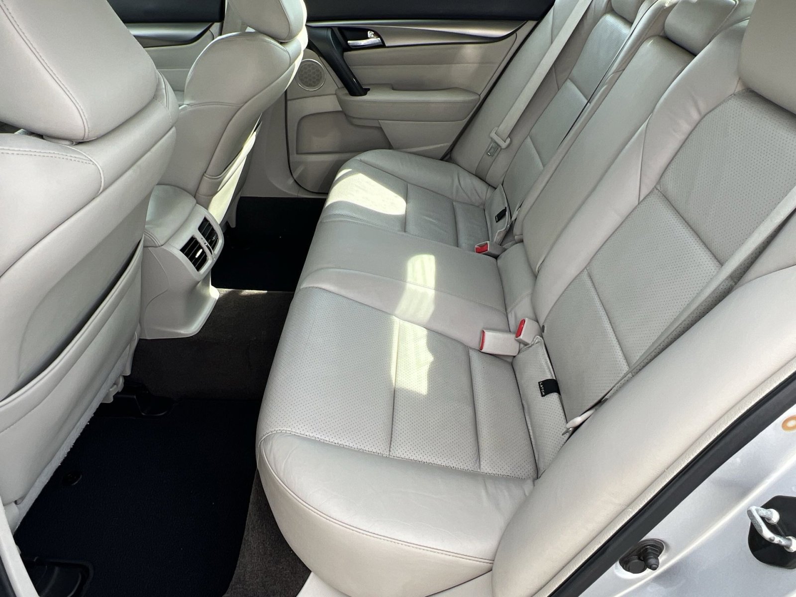 Used 2012 Acura TL w/ Technology Package image 22