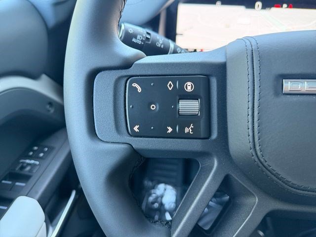 New 2026 Land Rover Defender 110 X AWD/4WD image 22
