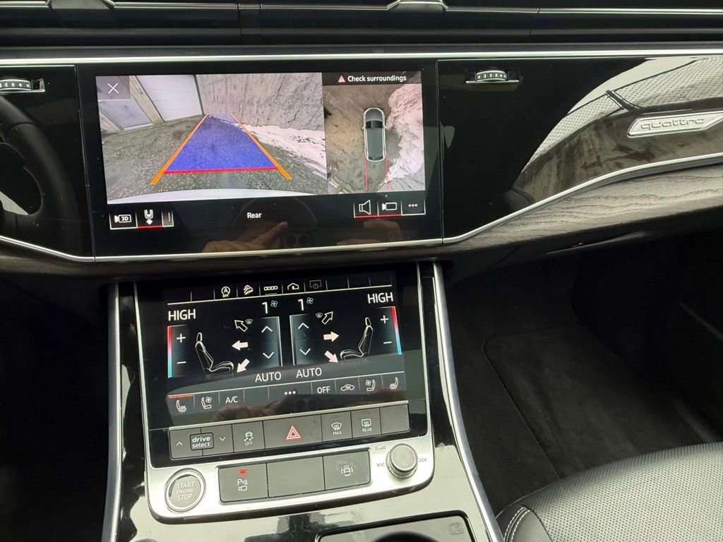 Used 2022 Audi Q8 Premium Plus w/ Premium Plus Package image 24