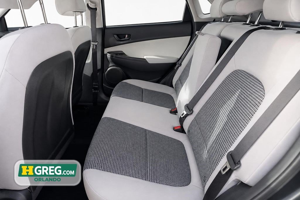 Used 2022 Hyundai Kona SE w/ Cargo Package FWD image 17