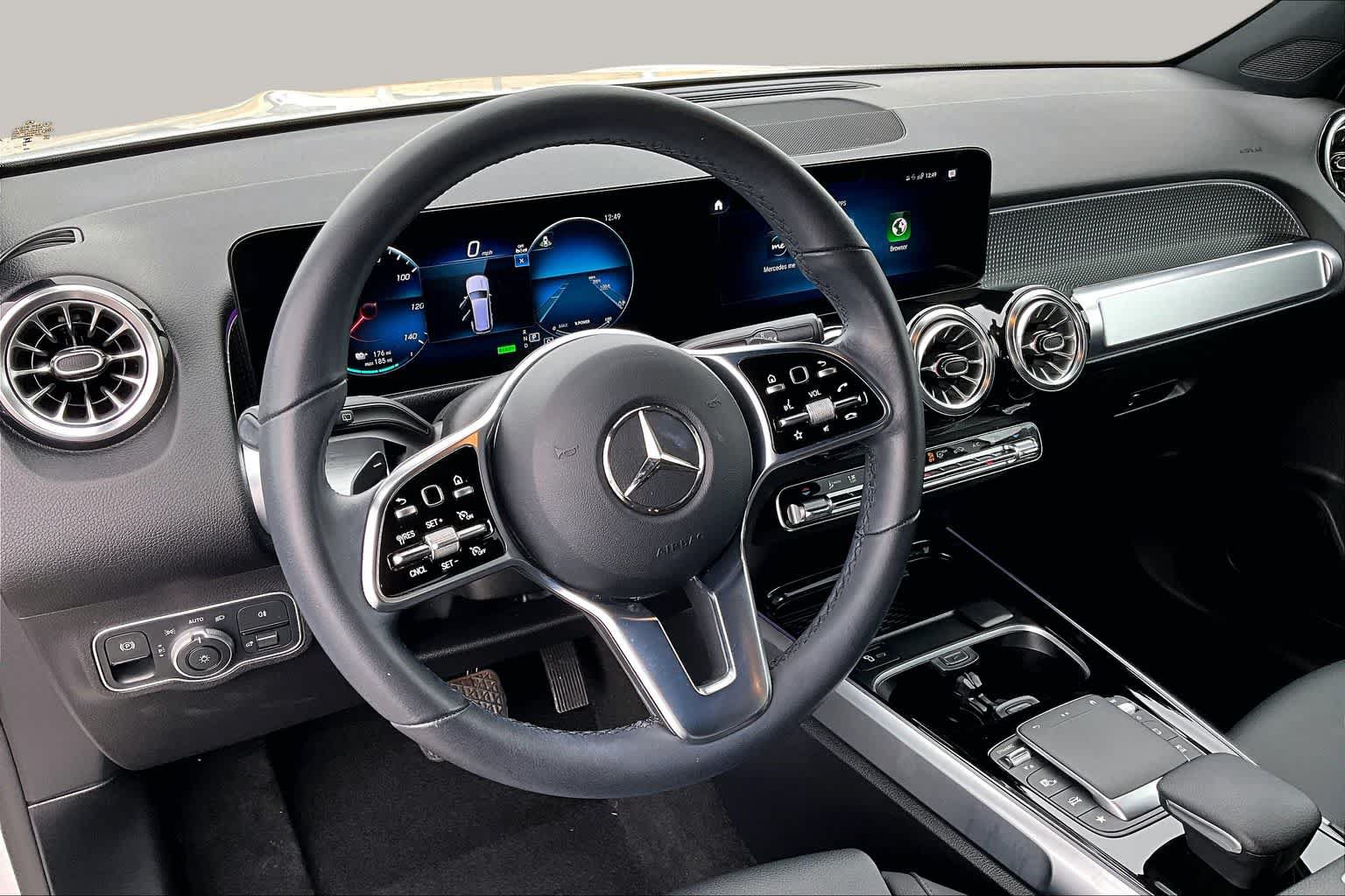 Certified 2023 Mercedes-Benz EQB 300 4MATIC image 17