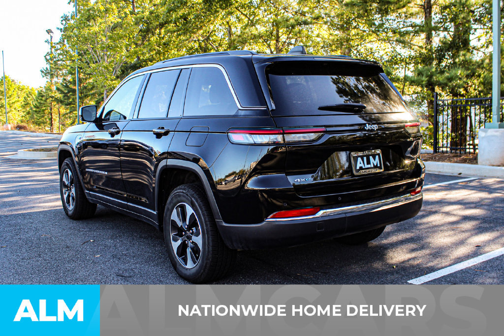 Used 2024 Jeep Grand Cherokee Limited 4xe AWD/4WD image 4