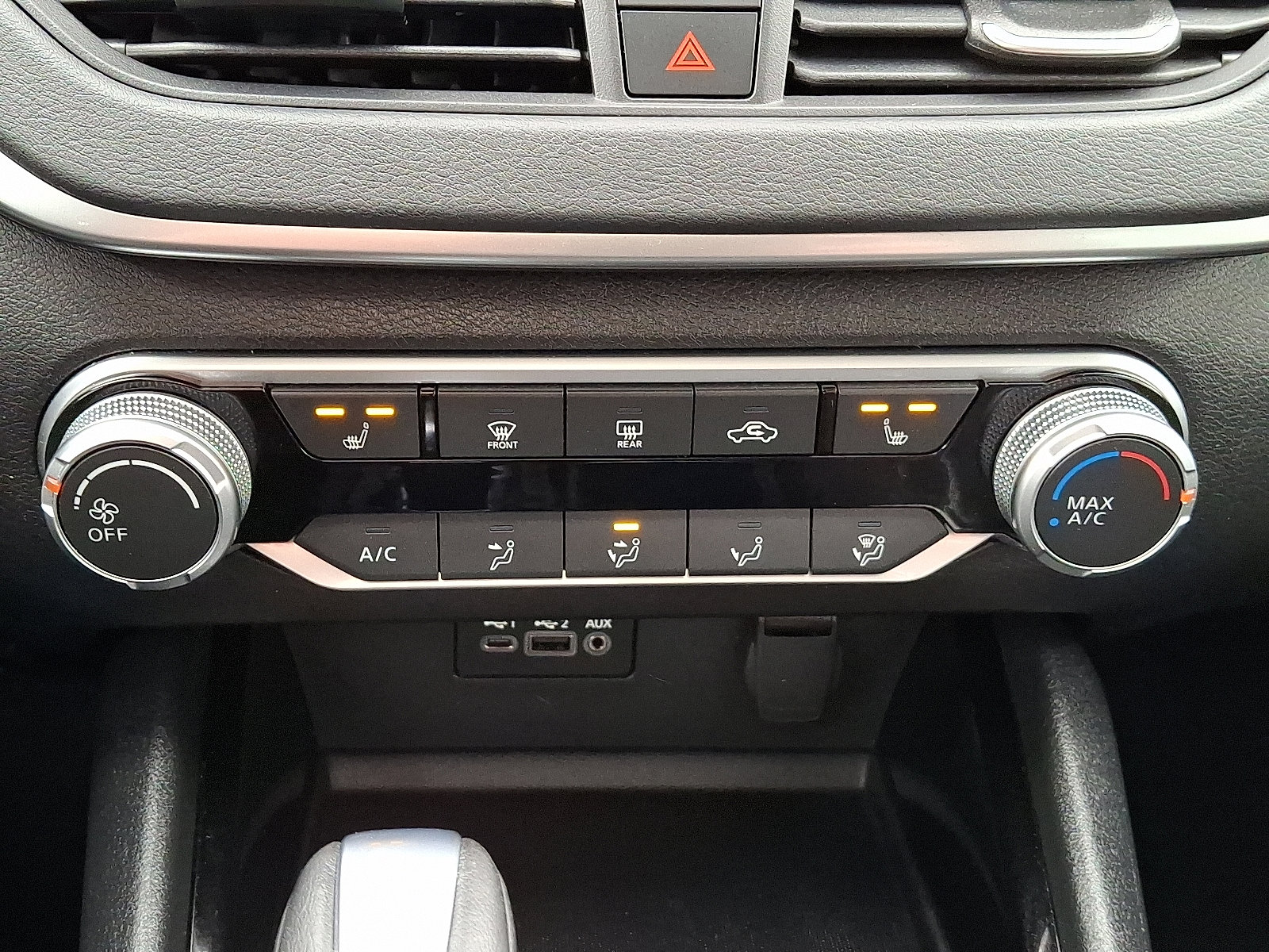 Used 2021 Nissan Altima 2.5 SV w/ SV Premium Package image 16