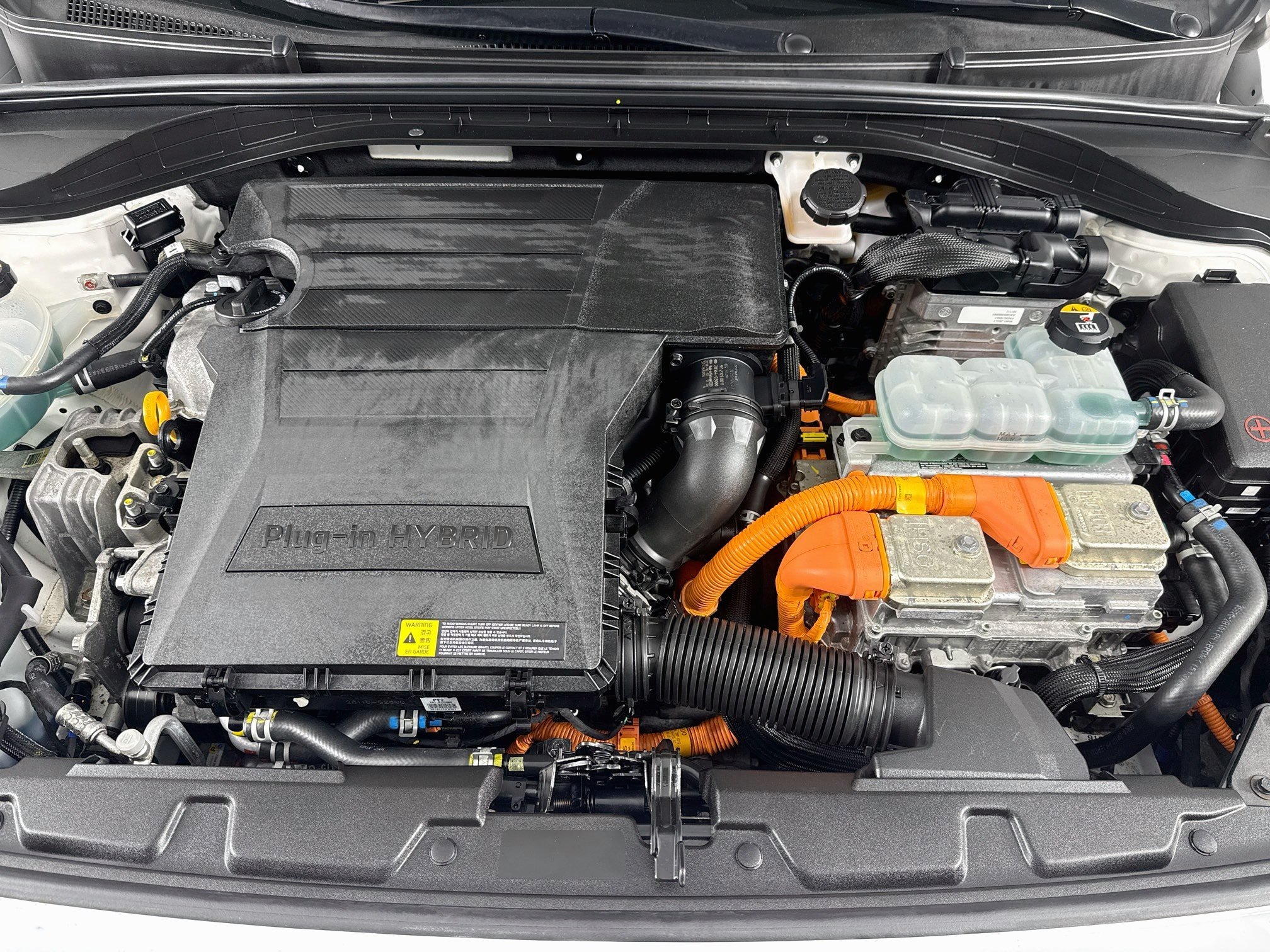 Used 2019 Hyundai Ioniq Plug-In Hybrid FWD image 18
