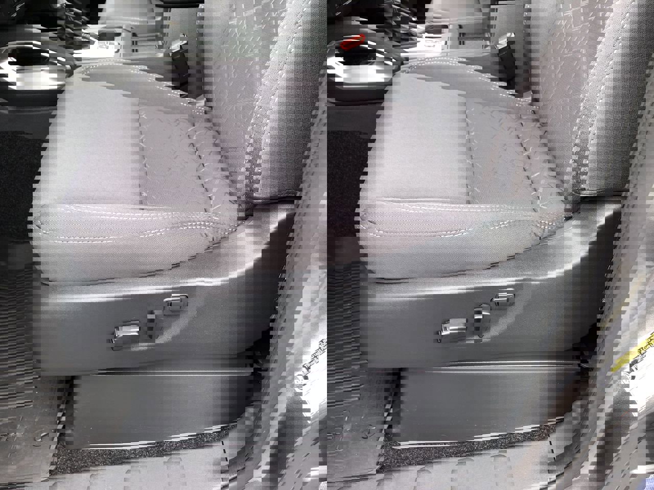 New 2026 Nissan Frontier SV w/ All-Weather Content Package image 22