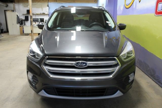 Used 2019 Ford Escape SEL FWD image 2