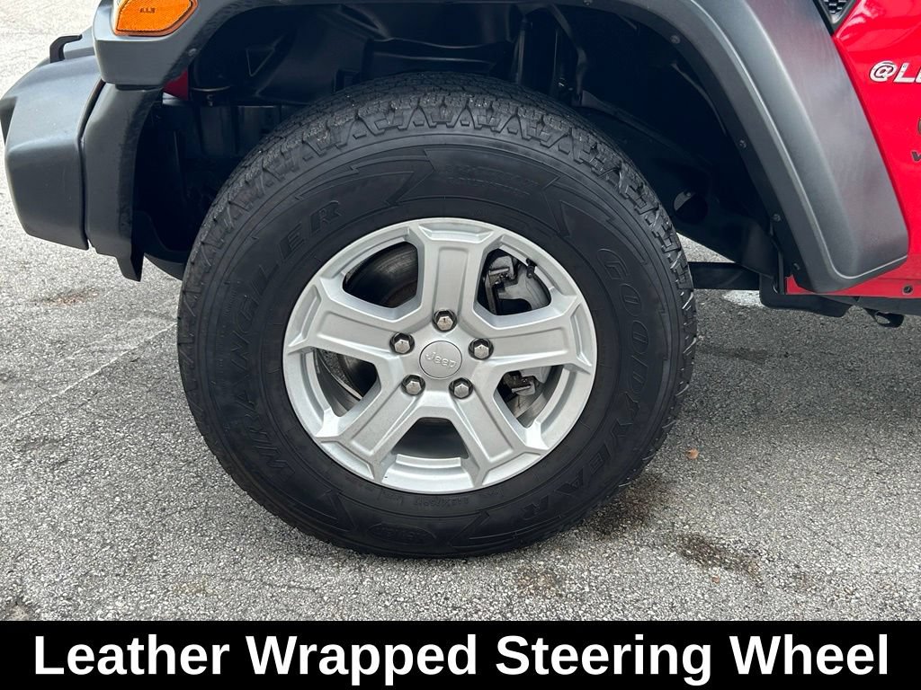 Certified 2019 Jeep Wrangler Sport AWD/4WD image 24