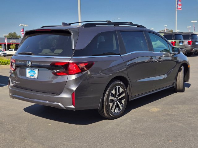 New 2027 Honda Odyssey EX-L image 4