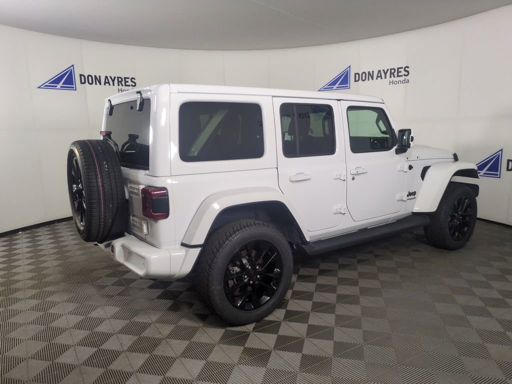 Used 2021 Jeep Wrangler Unlimited Sahara image 8