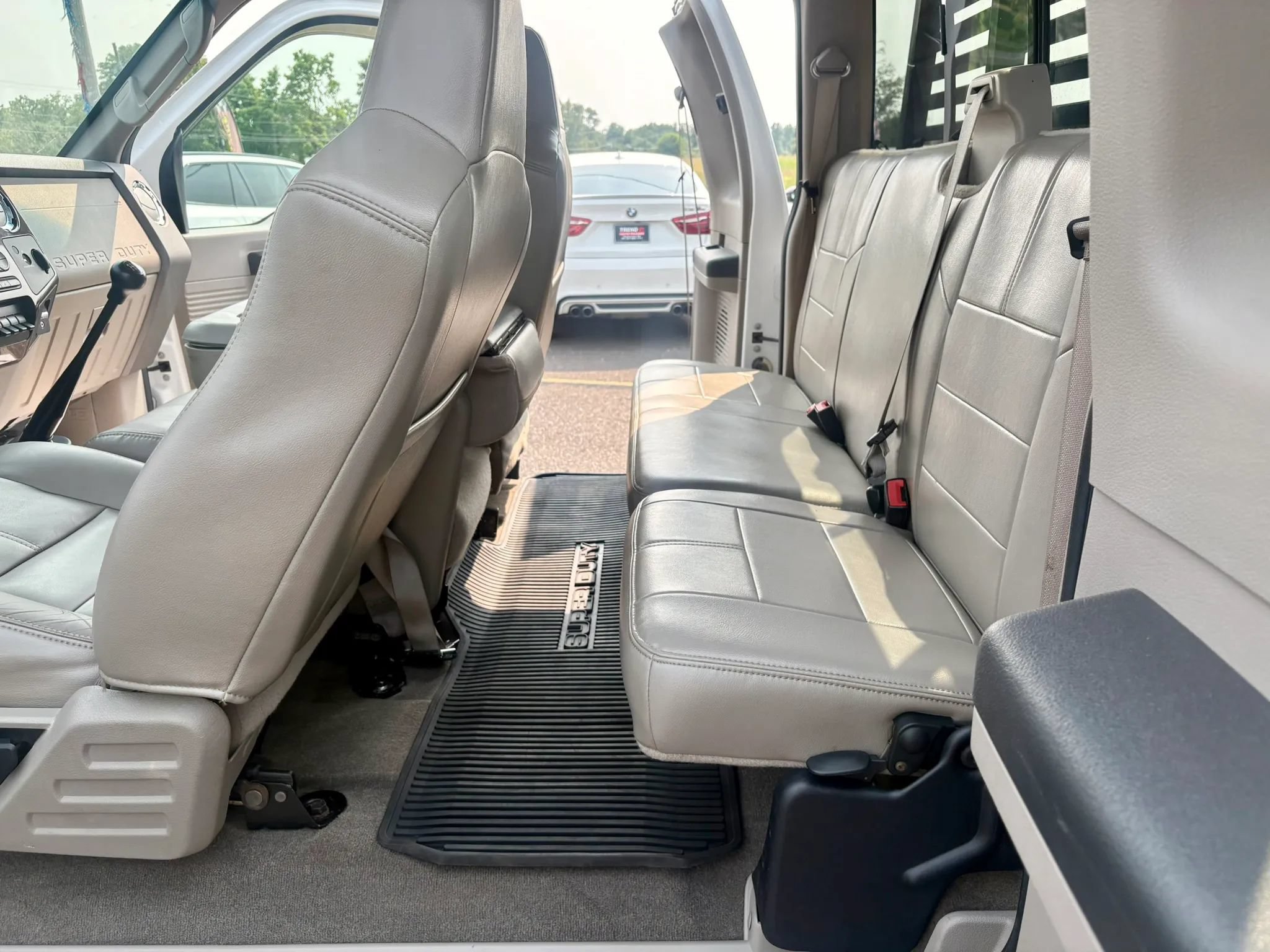 Used 2009 Ford F350 Lariat AWD/4WD image 23