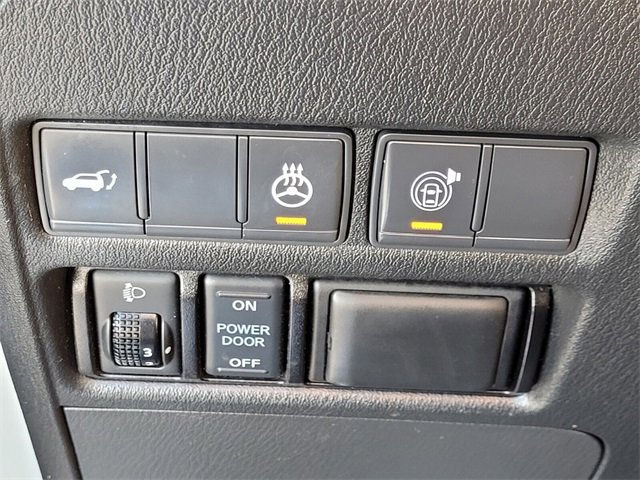 Used 2018 Nissan Armada Platinum w/ Captain Seat Package image 27