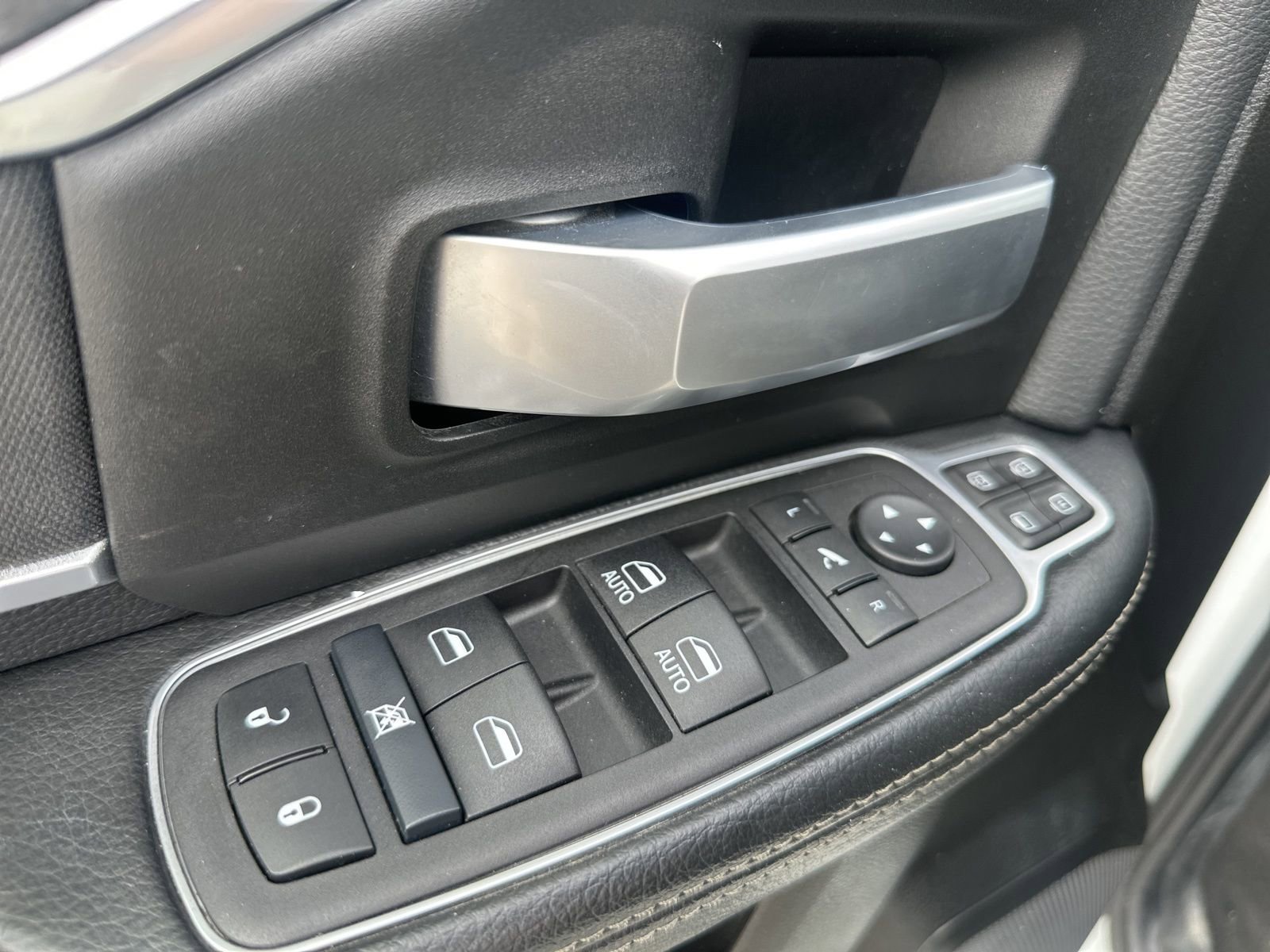 Used 2024 RAM 2500 Big Horn image 11