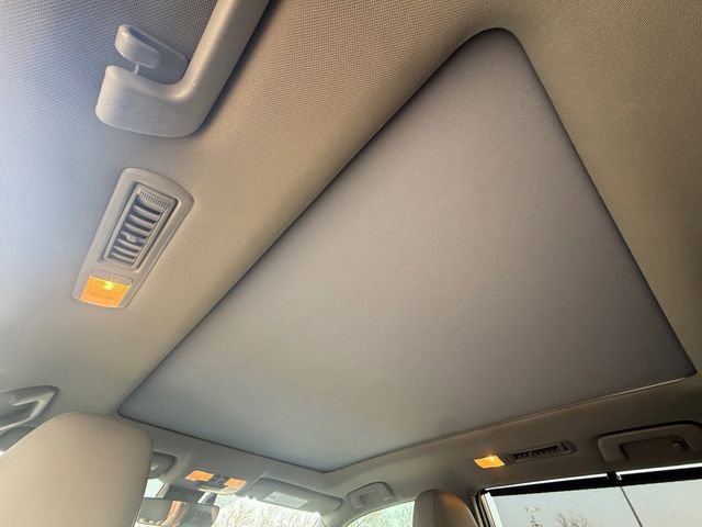 Used 2019 Toyota Highlander Limited Platinum image 7