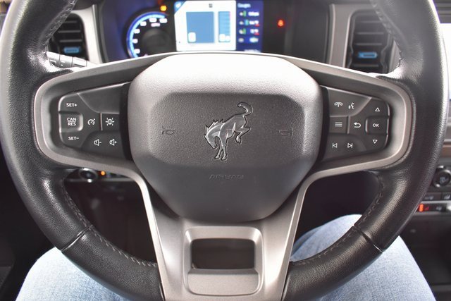 Used 2023 Ford Bronco Outer Banks w/ Sasquatch Package image 17