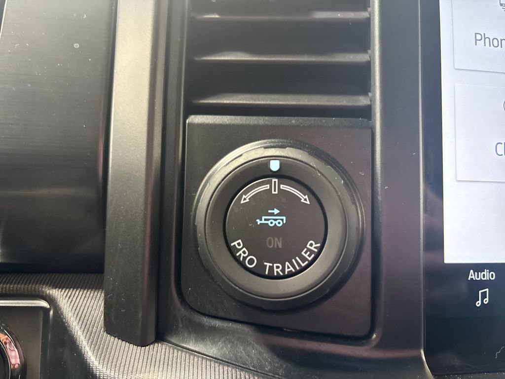 Used 2024 Ford F150 Lariat AWD/4WD image 40