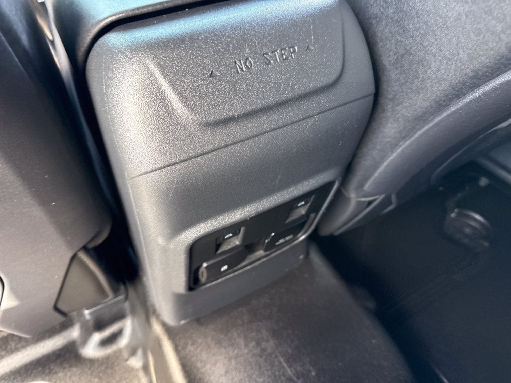 Used 2023 Ford Bronco Black Diamond AWD/4WD image 13