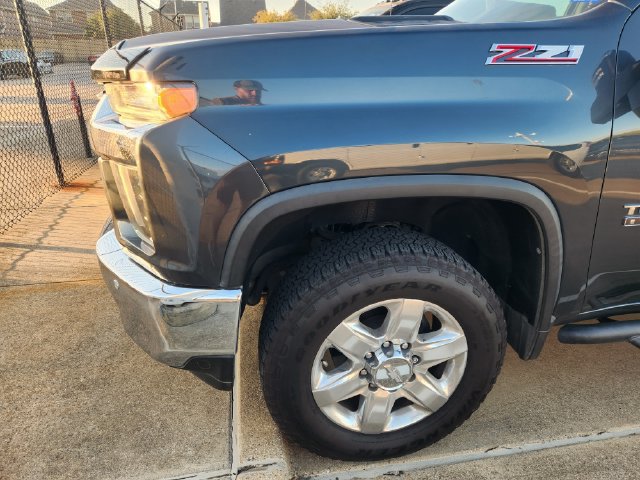 Used 2020 Chevrolet Silverado 2500 LTZ w/ LTZ Texas Edition AWD/4WD image 7